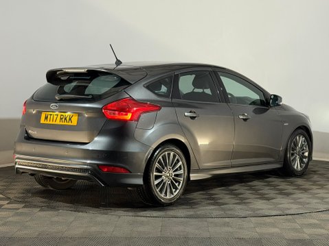 Ford Focus ST-LINE TDCI 6
