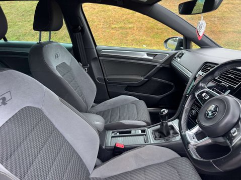 Volkswagen Golf 1.5 Golf R-Line TSI Evo 5dr 6