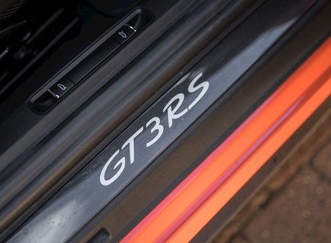 Porsche 911 GT3 RS (991) 23