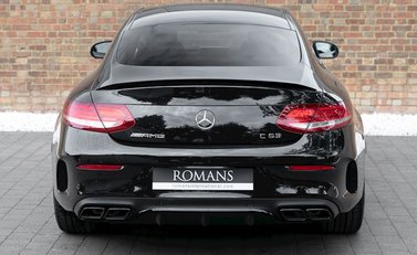 Mercedes-Benz C Class C63 Coupe 5