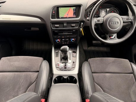 Audi Q5 2.0 TDI S line Plus S Tronic quattro Euro 5 (s/s) 5dr 22
