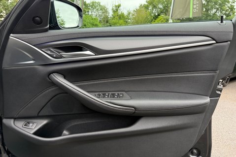 BMW 5 Series 520D M SPORT TOURING -FULL SERVICE HISTORY -TWIN DASHCAMS -GHOST -BIG AUDIO 34