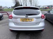 Ford Focus 1.0 ZETEC 6
