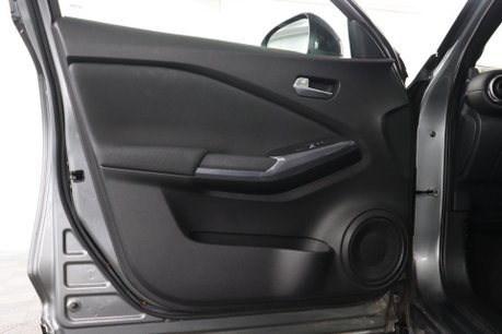 Nissan Juke DIG-T ACENTA 26