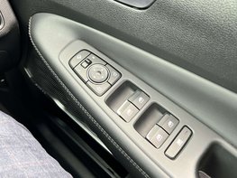Hyundai SANTA FE 2.2 Santa Fe Premium SE CRDi Auto 4WD 5dr 80