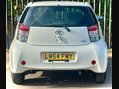 Toyota Iq 1.0 VVT-i Hatchback 3dr Petrol Multidrive Euro 5 (68 ps) 36