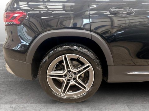 Mercedes-Benz GLB 1.3 GLB200 AMG Line SUV 5dr Petrol 7G-DCT Euro 6 (s/s) (163 ps) Alloys - Re 10