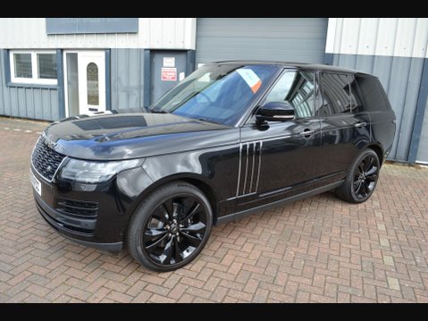 Land Rover Range Rover 5.0 P565 V8 SV Autobiography Dynamic Black Auto 4WD Euro 6 (s/s) 5dr 8