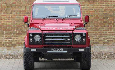 Land Rover Defender 90 XS 5