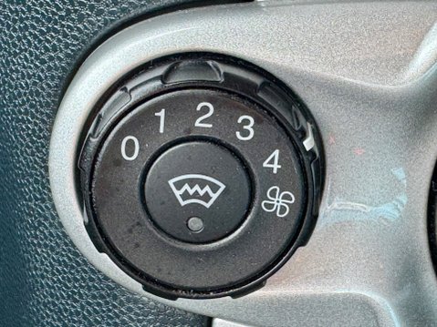 Ford Fiesta ZETEC 30