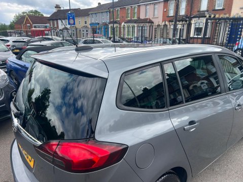 Vauxhall Zafira 1.4i Turbo SRi Euro 6 5dr 14