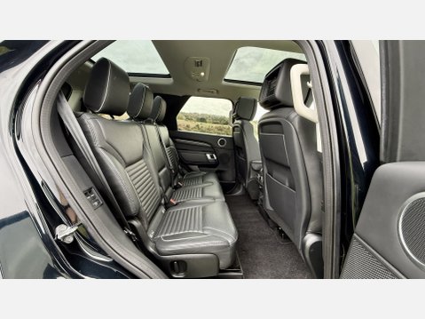 Land Rover Discovery SDV6 HSE LUXURY 33
