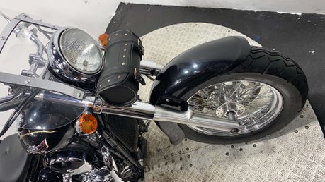 Kawasaki VN 800 CLASSIC 2006 ONLY 6K NEW MOT CRUISER 33