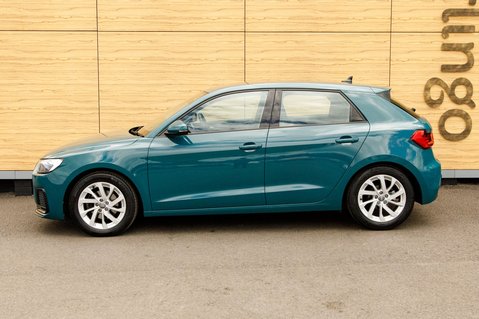 Audi A1 SPORTBACK TFSI SPORT 13