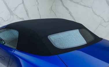 Aston Martin V12 Vantage ROADSTER 41