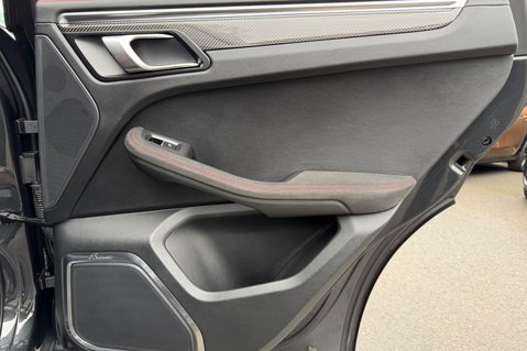 Porsche Macan GTS PDK -BURMESTER HIGH END -PAN ROOF -GTS SPORT PACK-PTV PLUS -£19K EXTRAS 38