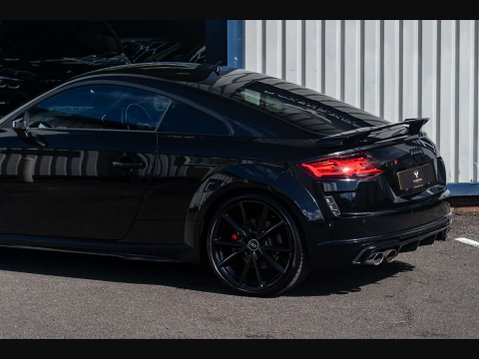 Audi TT 2.0 TTS Black Edition TFSI Quattro Semi-Auto 4WD 3dr 25
