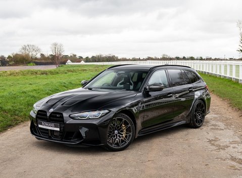 BMW M3 COMPETITION M XDRIVE TOURING 2