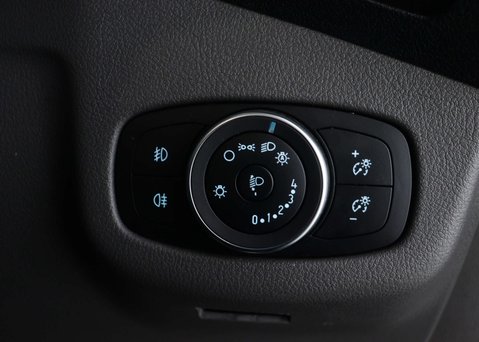 Ford Tourneo Connect 1.5 Tourneo Connect Grand Titanium TDCi Auto 5dr 32