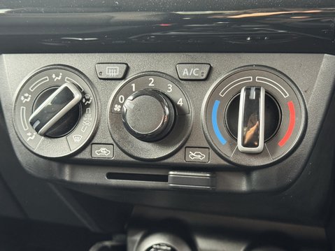 Suzuki Swift 1.2 Dualjet 83 12V Hybrid SZ-L 5dr 25