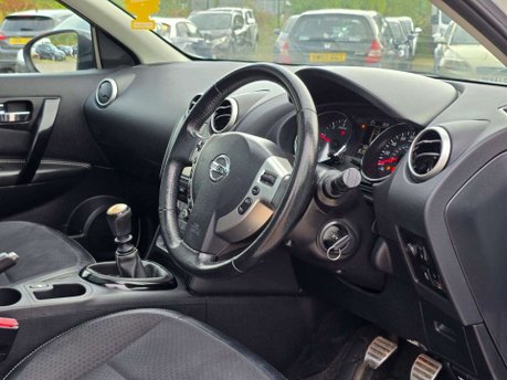 Nissan Qashqai 1.5 dCi 360 SUV 5dr Diesel Manual 2WD Euro 5 (110 ps) 19
