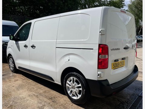Vauxhall Vivaro 1.5 Turbo D 2700 Dynamic Panel Van 6dr Diesel Manual L1 H1 Euro 6 (s/s) (10 14