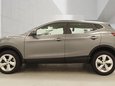 Nissan Qashqai 1.3 DIG-T Acenta Premium Euro 6 (s/s) 5dr 4
