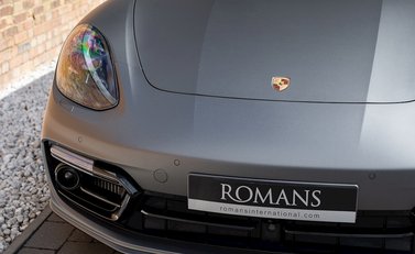 Porsche Panamera Turbo S E-Hybrid Sport Turismo 25
