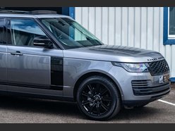 Land Rover Range Rover 3.0 Range Rover Vogue SE D MHEV Auto 4WD 5dr 24