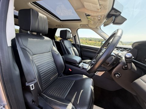 Land Rover Discovery SDV6 HSE LUXURY 29