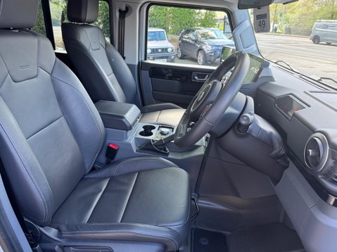 Ineos Grenadier FIELDMASTER EDITION 24