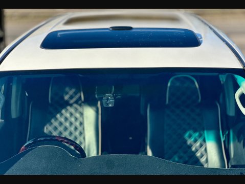 Toyota Vellfire +RARE+GRADE 4+BODY KIT+STUNNING+ 27