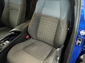 Toyota C-HR 1.8 C-HR Design HEV CVT 5dr 37