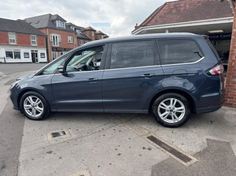 Ford Galaxy TITANIUM ECOBLUE 8