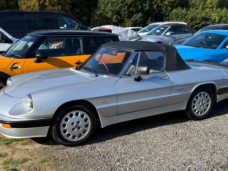 Alfa Romeo Spider 2.0 Convertible 2dr Petrol Manual (120 bhp)