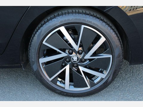 Skoda Octavia SPORTLINE TSI DSG 16