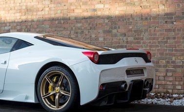 Ferrari 458 Speciale 22