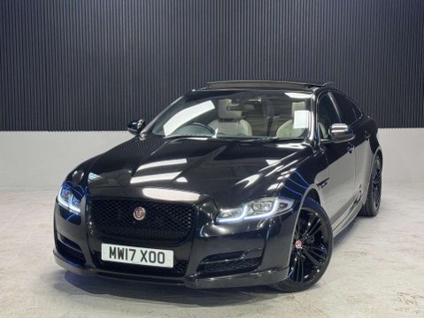 Jaguar XJ 3.0d V6 R-Sport Saloon 4dr Diesel Auto Euro 6 (s/s) (300 ps) 17
