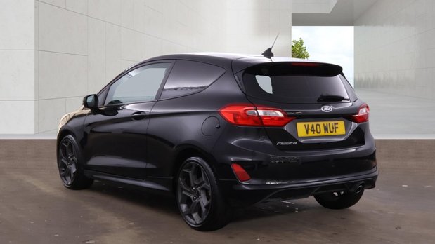 Ford Fiesta SWB L1H1 Low Roof Sport Air Con Alloys EURO 6 NO VAT 4