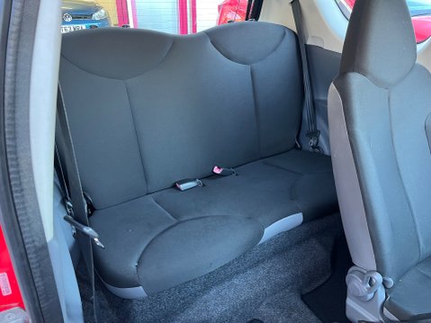 Toyota Aygo 1.0 VVT-I 7