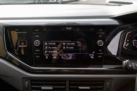 Volkswagen Polo LIFE TSI 22