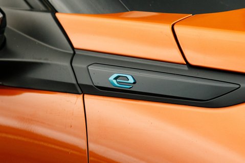 Peugeot 2008 GT 13