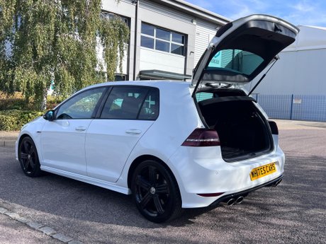 Volkswagen Golf 2.0 TSI BlueMotion Tech R 4Motion Euro 6 (s/s) 5dr 35