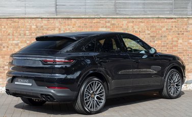 Porsche Cayenne Coupé 7