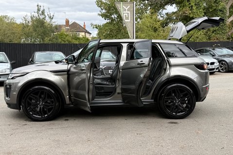 Land Rover Range Rover Evoque TD4 HSE DYNAMIC MHEV - ONLY 25,000 MILES  20