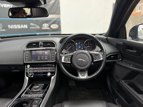 Jaguar XE 2.0d R-Sport Auto AWD Euro 6 (s/s) 4dr 53