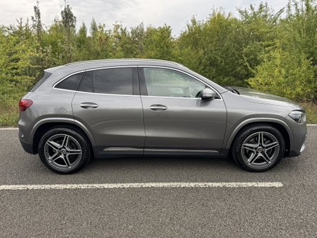 Mercedes-Benz GLA Class GLA 200 MHEV AMG Line Premium Auto Petrol PARKTRONIC/KEYLESS ENTRY/SAT NAV 4