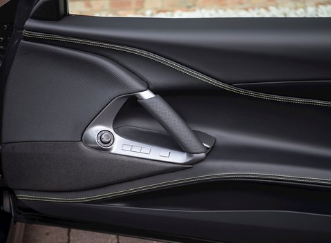 Ferrari 812 Superfast 18