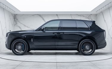 Rolls-Royce Cullinan Series II Black Badge 5