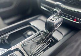 Volvo XC60 T5 R-DESIGN AWD PETROL AUTO 19